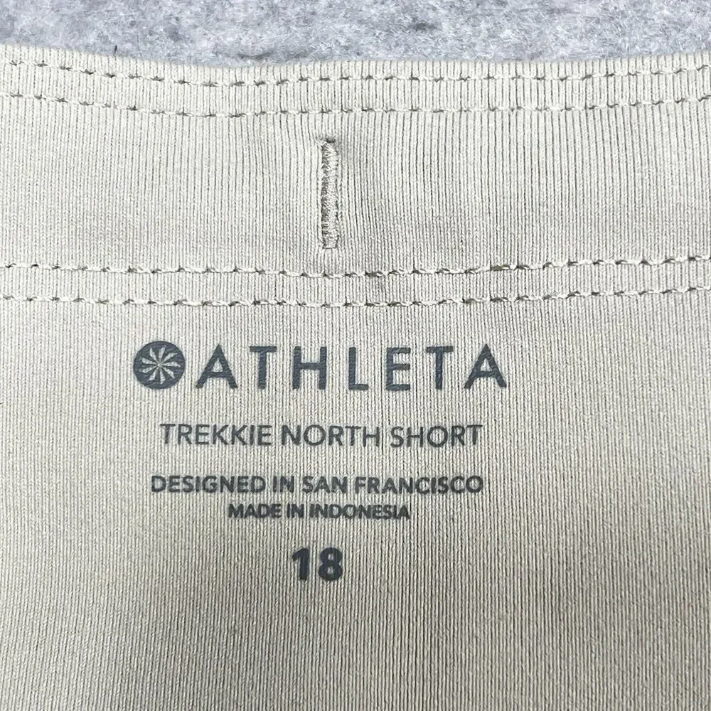 Athleta Shorts Women Size 18 Beige Trekkie North High Rise Pull On 3.5